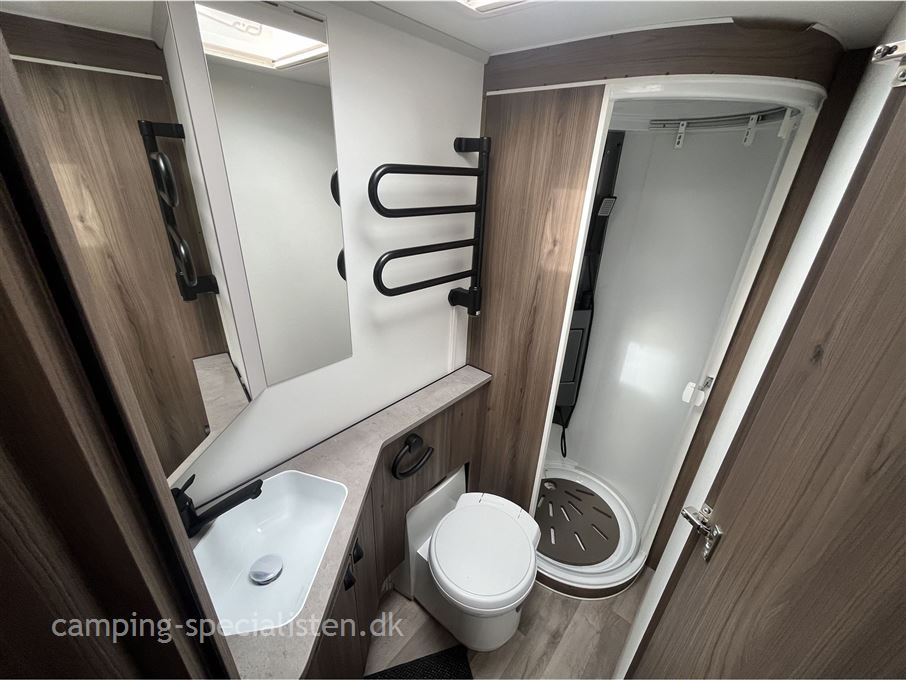 Kabe Royal 600 CXL/KS